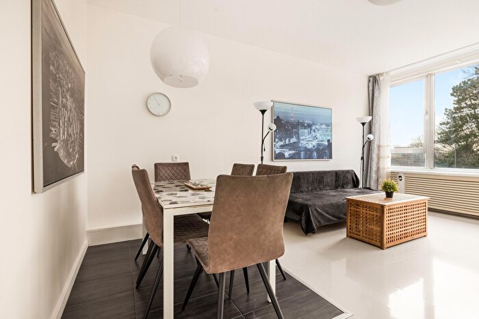 3-kamerappartement te koop in Amsterdam – Antony Moddermanstraat, Jan de Louterbuurt
