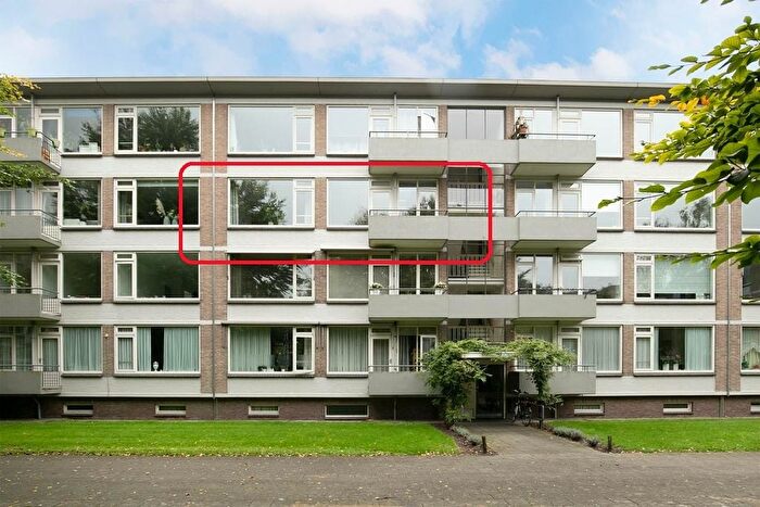 4-kamerappartement te koop in Eindhoven – Veldmaarschalk Montgomerylaan, Kronehoef