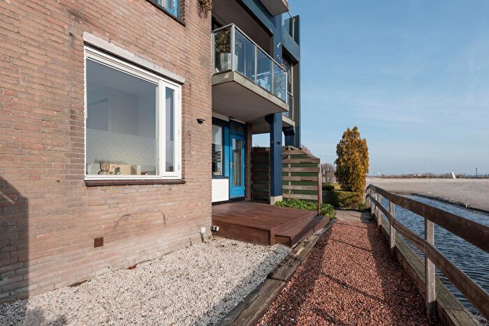 2-kamerappartement te koop in Roelofarendsveen, Roelofarendsveen