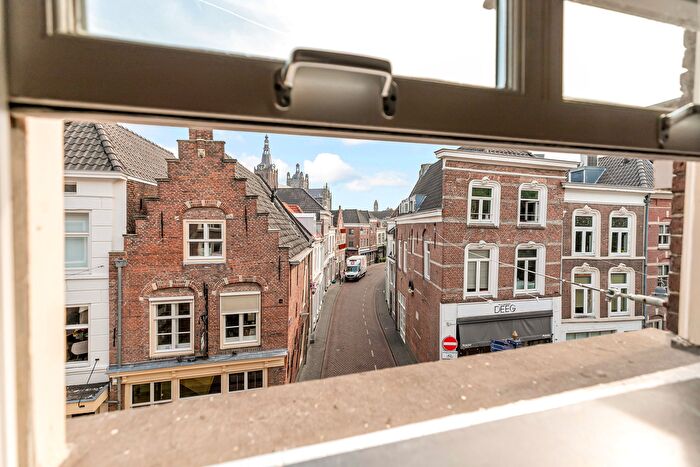 Koop en Huur Huizen - 3