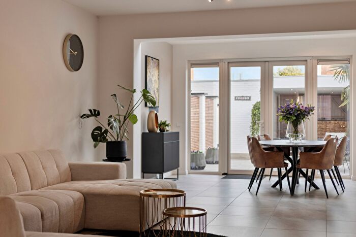 Koop en Huur Huizen - 3