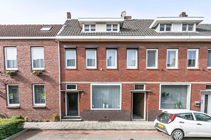 12-kamerhuis te koop in Schinveld, Schinveld