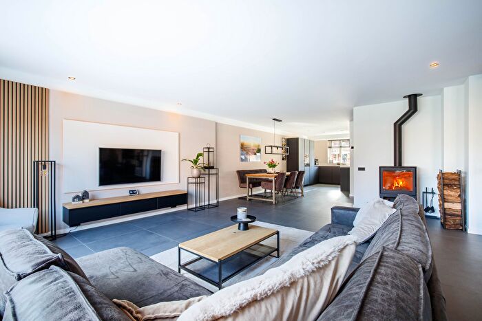 Koop en Huur Huizen - 3