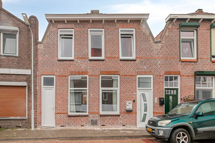 6-kamerhuis te koop in Kern Axel, Axel