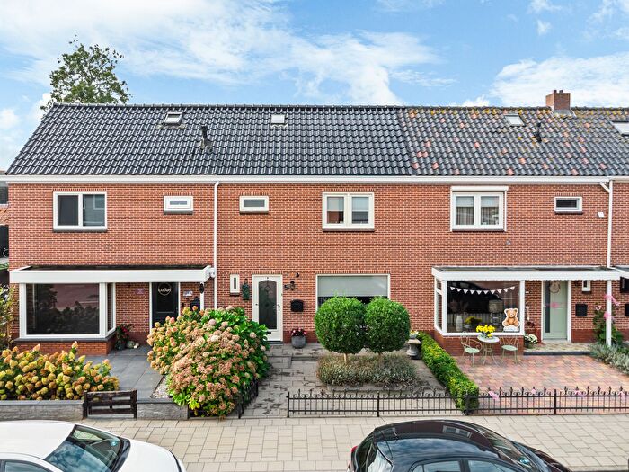 5-kamerhuis te koop in De Top, Urk