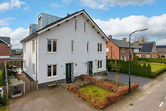 6-kamerhuis te koop in Lieren – Tullekensmolenweg, Lieren