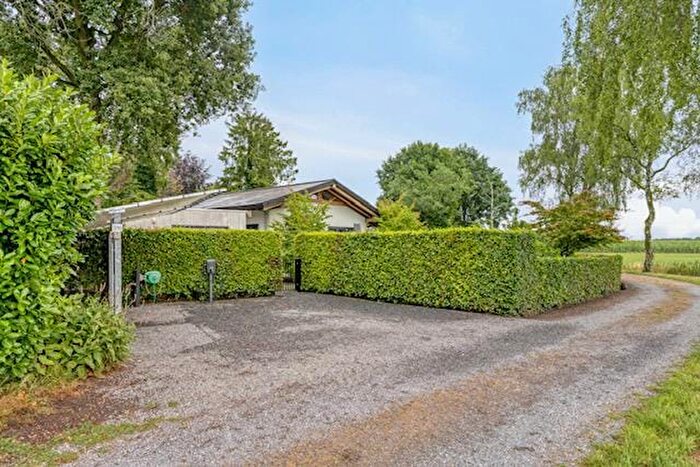 Koop en Huur Huizen - 3