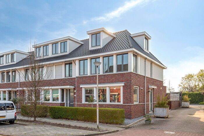 5-kamerhuis te koop in Draaistok, Boskoop