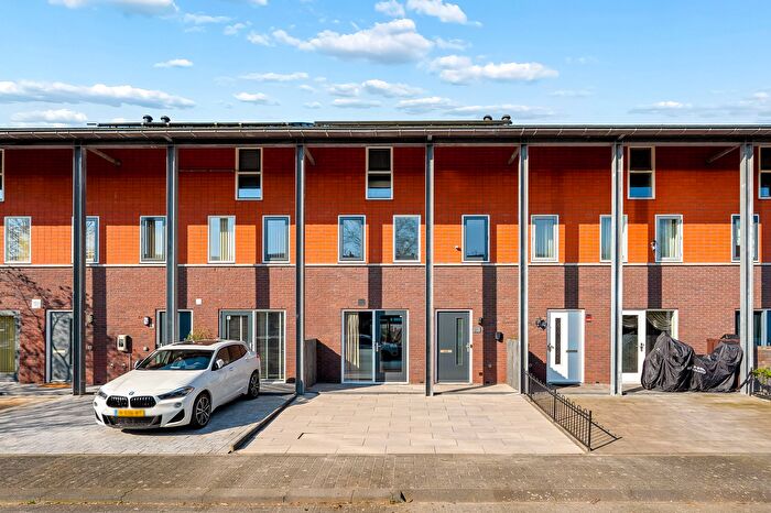 6-kamerhuis te koop in Almere – Zanzibarstraat, Eilandenbuurt Oost