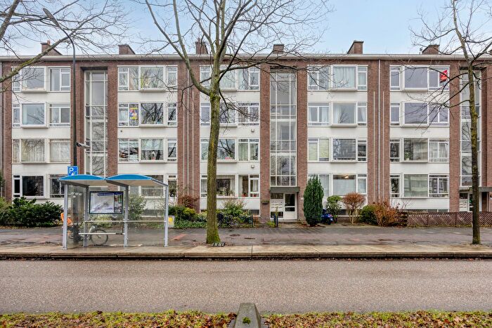 5-kamerappartement te koop in Rijswijk (ZH) – Burgemeester Elsenlaan, Te Werve