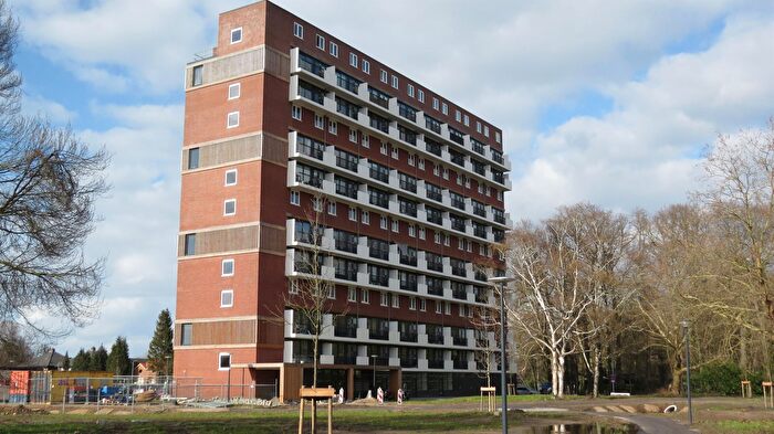 5-kamerappartement te huur in Hengelose Es Noord, Hengelo (OV)