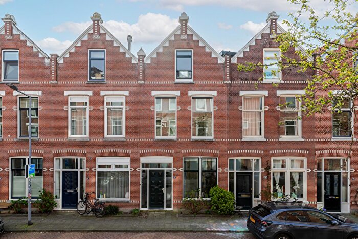 5-kamerhuis te koop in Rotterdam – Willem van Hillegaersbergstraat, Hillegersberg Zuid