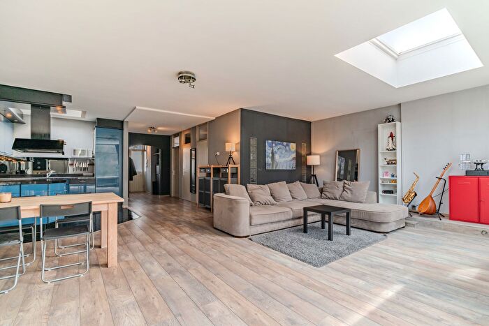 3-kamerappartement te koop in Multatulibuurt, Delft
