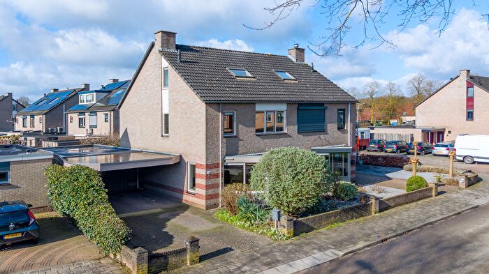 5-kamerhuis te koop in Lombok, Eerbeek