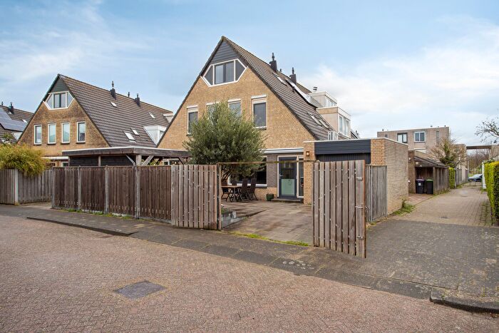 4-kamerhuis te koop in Maaswijk-Zuidwest, Spijkenisse