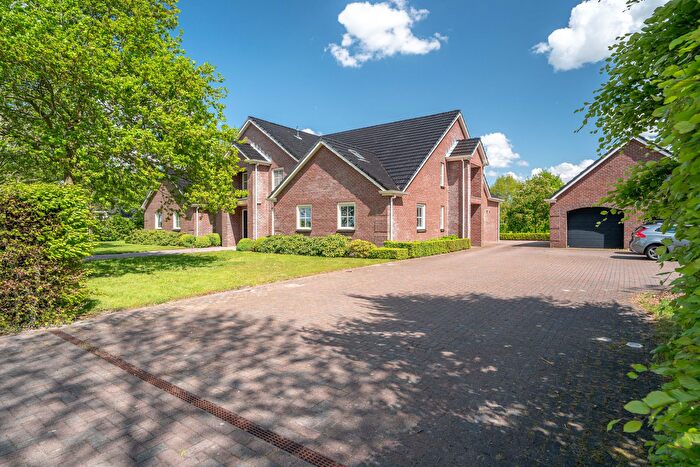 Koop en Huur Huizen - 3
