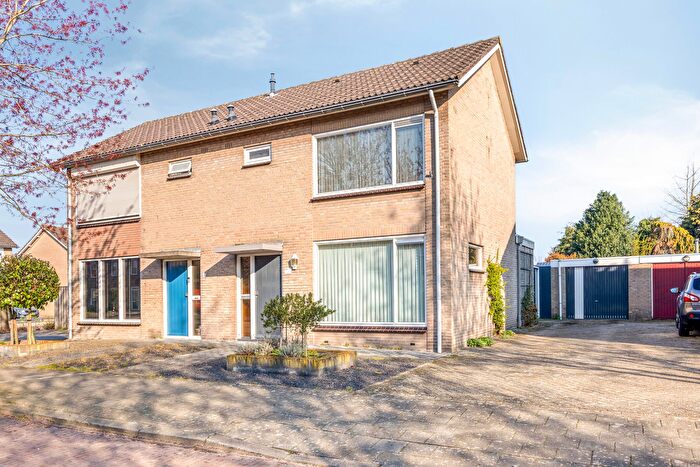 5-kamerhuis te koop in Boekel, Boekel