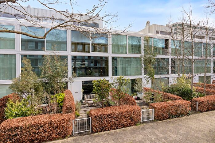 6-kamerhuis te koop in Amsterdam – Domela Nieuwenhuisstraat, Zuidwestkwadrant-Zuid
