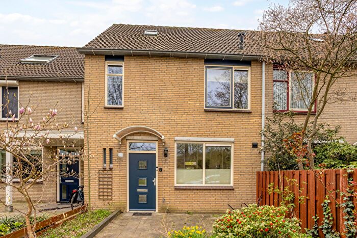4-kamerhuis te koop in Amsterdam – Rode Kruisstraat, Rode Kruisbuurt