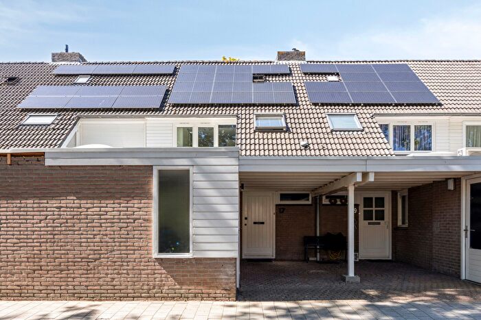 6-kamerhuis te koop in Goirle – Peppelgaard, Bomen