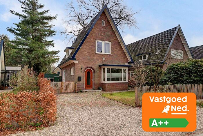 4-kamerhuis te koop in Ugchelen, Ugchelen