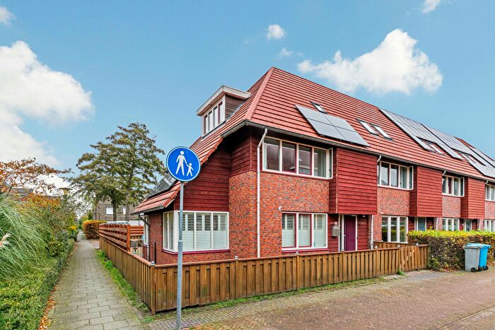 5-kamerhuis te koop in Oosteinde, Aalsmeer
