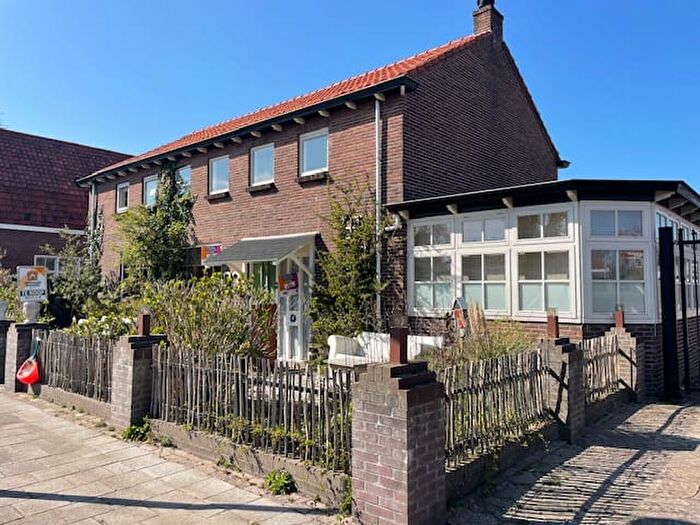 5-kamerhuis te koop in Den Helder – Ambonstraat, Indische buurt-Noord