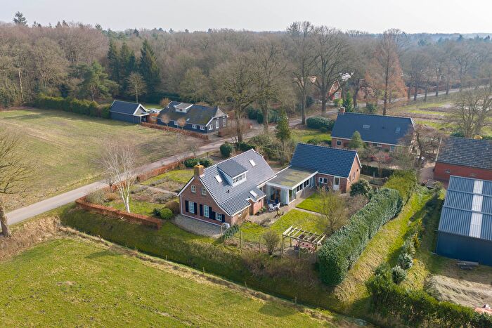 6-kamerhuis te koop in Eelde, Eelde