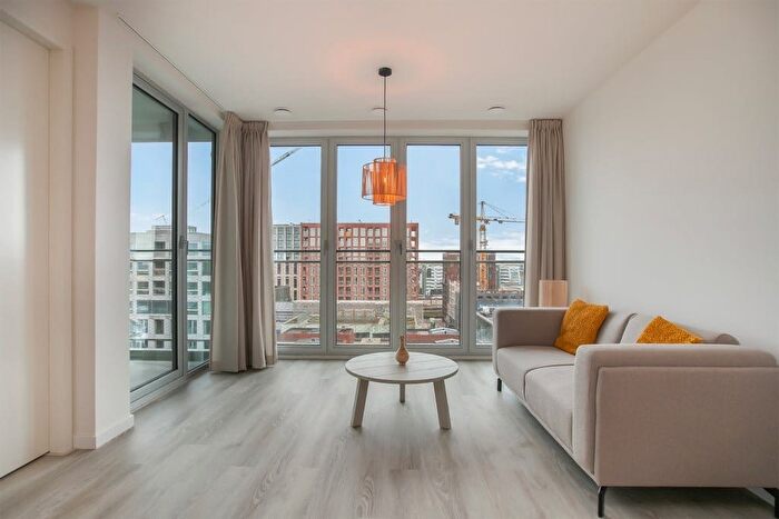 2-kamerappartement te huur in Oostenburg, Amsterdam