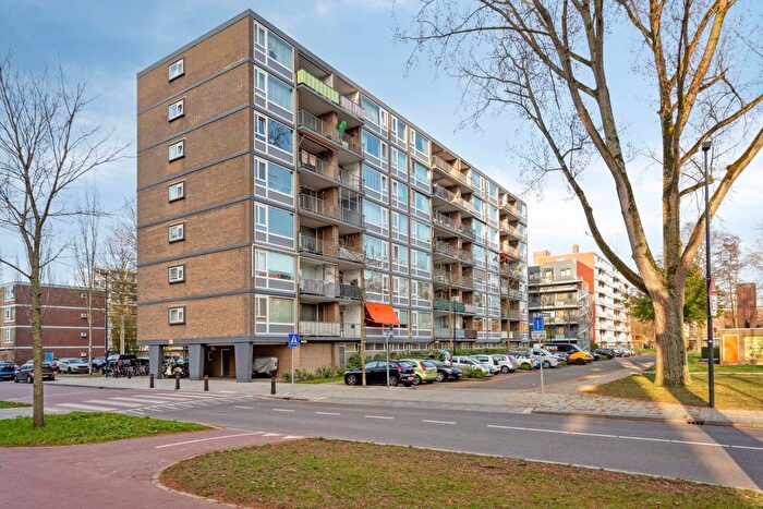 3-kamerappartement te koop in Van Zantenbuurt, Schiedam